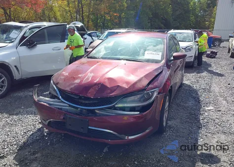 2015 Chrysler 200 Limited z USA, uszkodzony, nr VIN 1C3CCCAB0FN642546